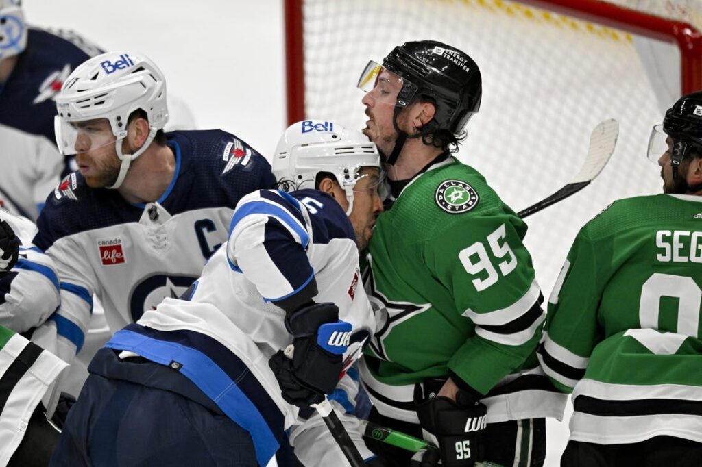 Jets, Stars