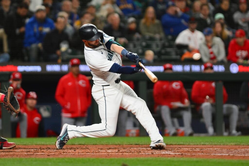Mariners, Reds