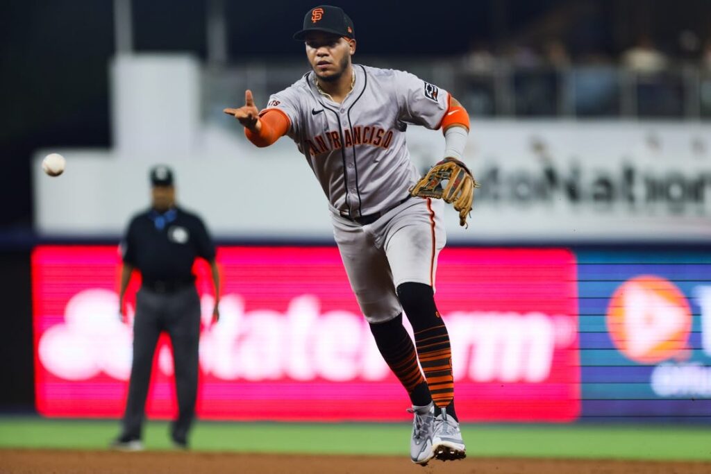 Giants stymie Marlins 3-1 to win series - Field Level Media - Professional  sports content solutions | FLM