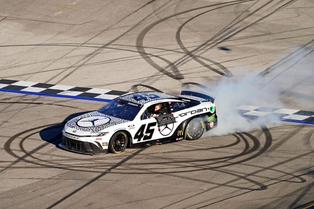 Tyler Reddick navigates wreck to claim victory at Talladega Field