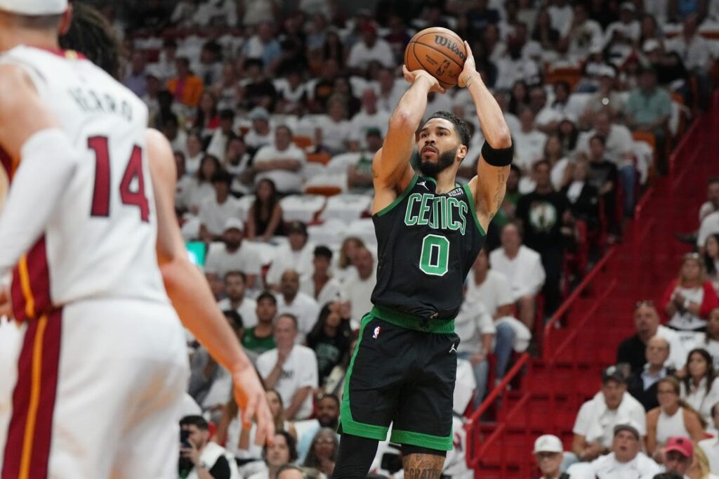 Jayson Tatum, Celtics stifle Heat, take back home-court edge - Field Level  Media - Professional sports content solutions | FLM