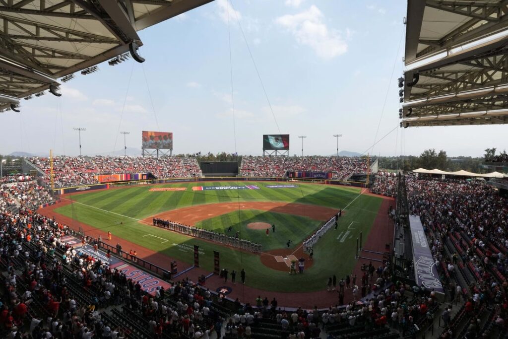 Astros crush Rockies in Mexico City Series opener - Field Level Media ...