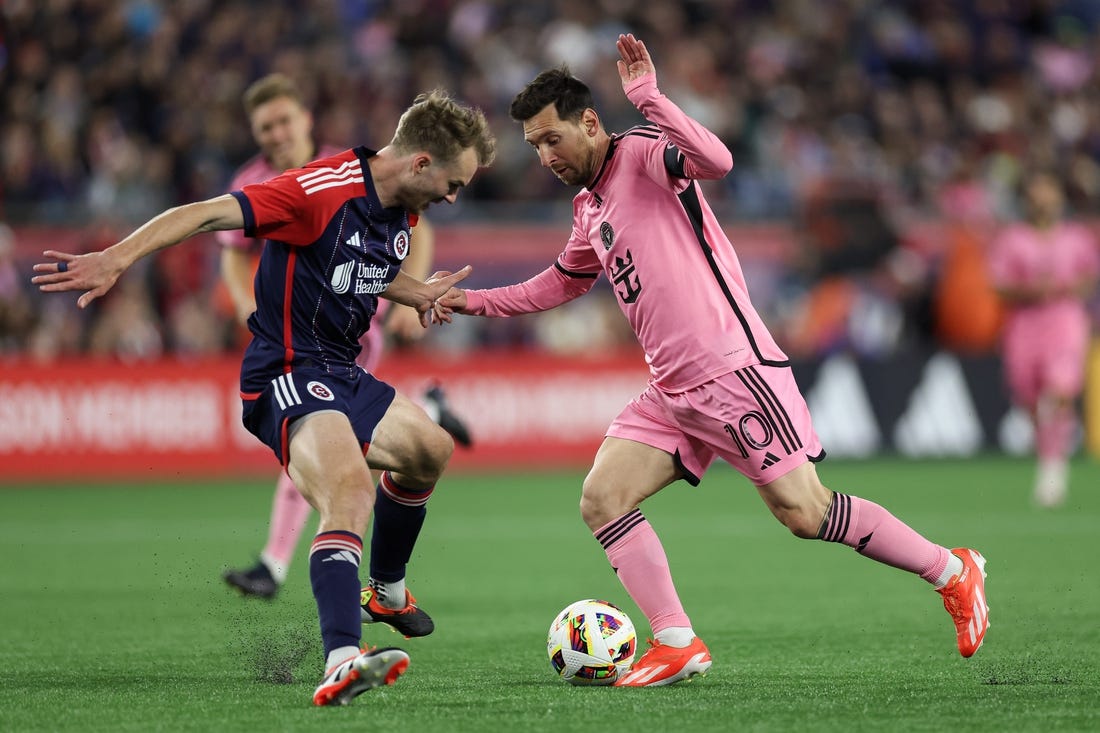 Lionel Messi Scores Twice As Inter Miami Beat New England Field Level