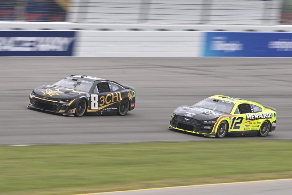kyle busch enjoy illinois 300