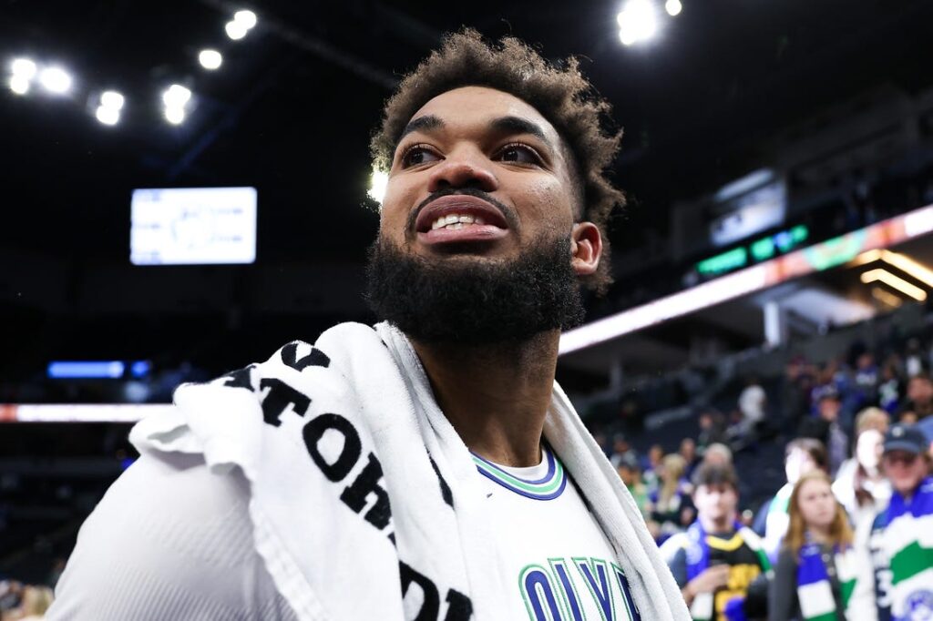 karl anthony towns react