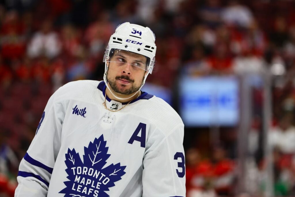 AUSTON matthews