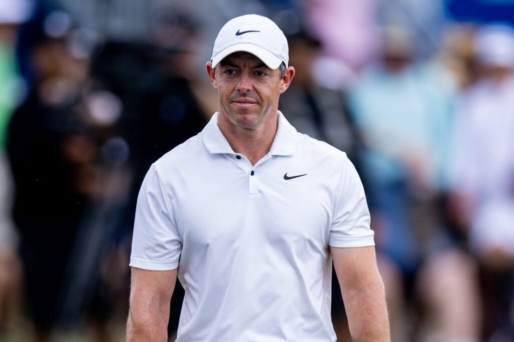 mcilroy reacts