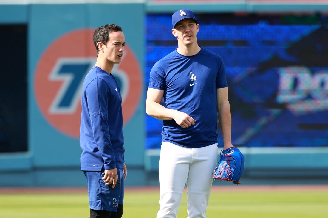Eury Pérez, Walker Buehler
