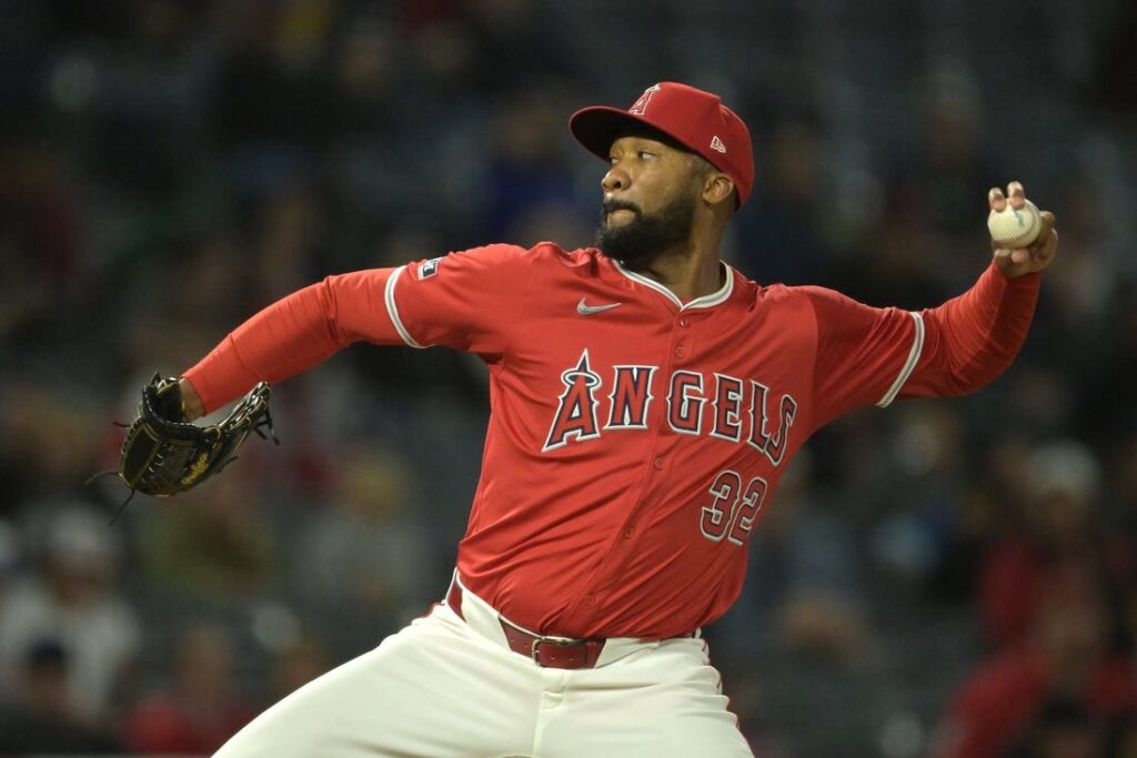 Amir Garrett