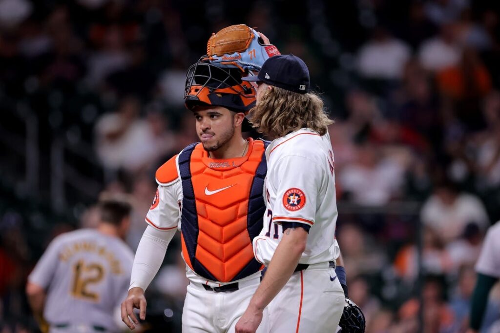 Astros look to overcome taxed bullpen vs. A's - Field Level Media ...