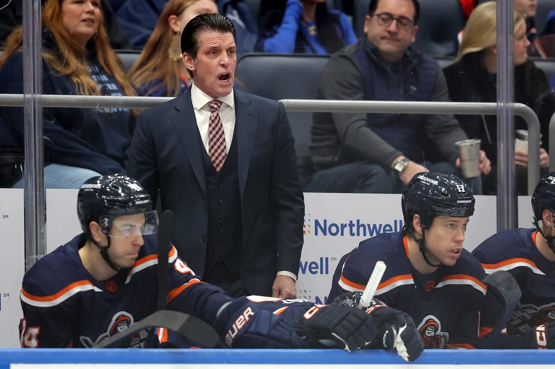 Ex-Islanders coach Lane Lambert hired by Maple Leafs - Field Level ...