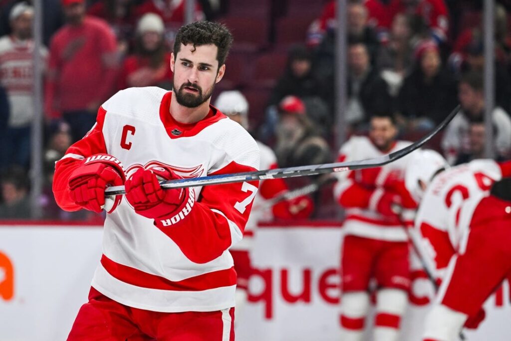 dylan larkin warms
