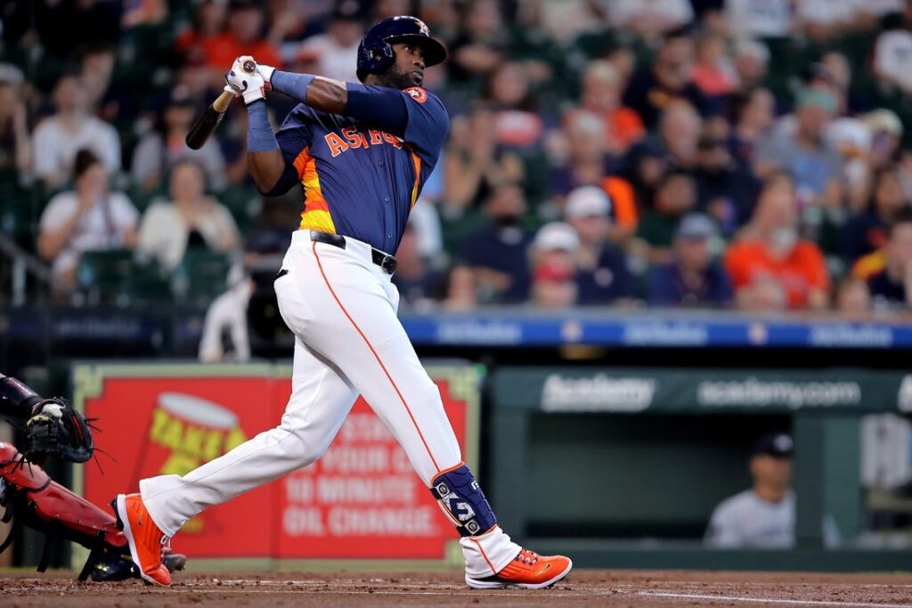 yordan alvarez
