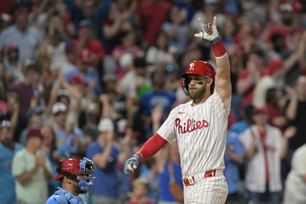 phillies cardinals