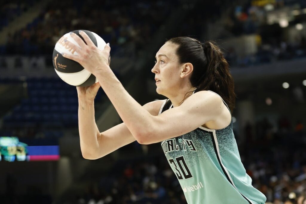 breanna stewart