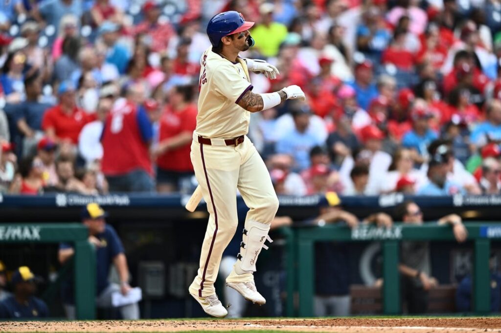 phillies, brewers