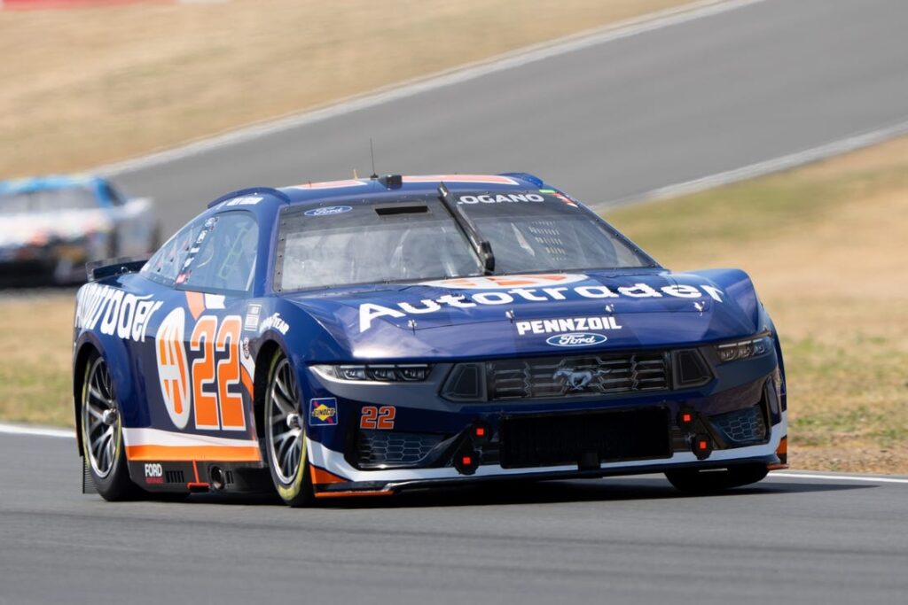 joey logano