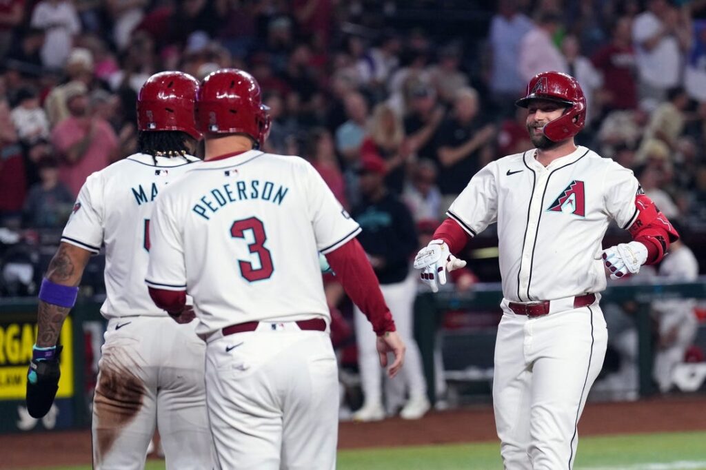 Diamondbacks, Angels