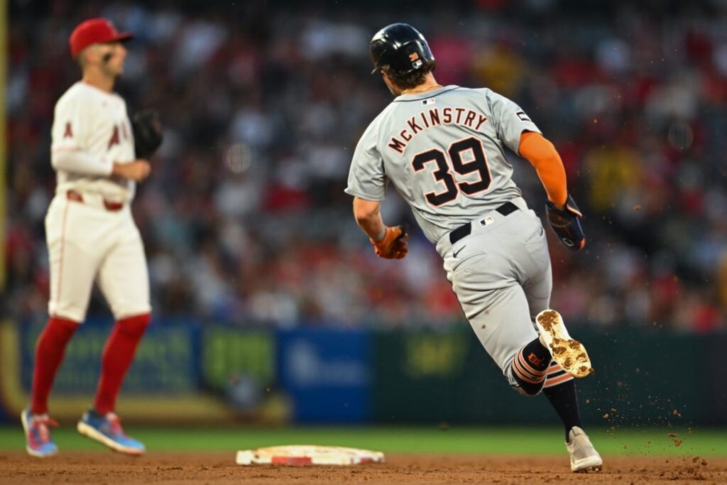 Tigers, Angels