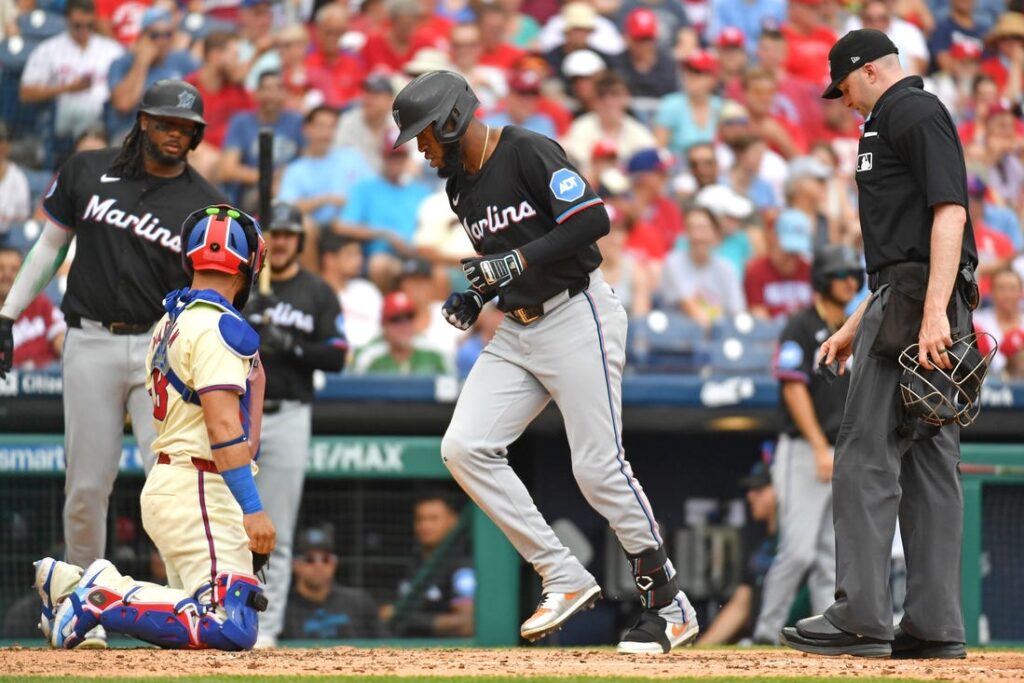 Marlins, Phillies