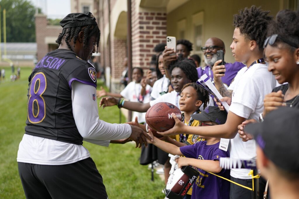 lamar jackson, practice