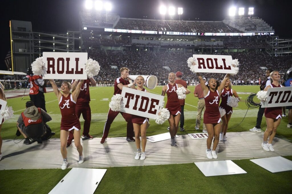 alabama football cheerleader
