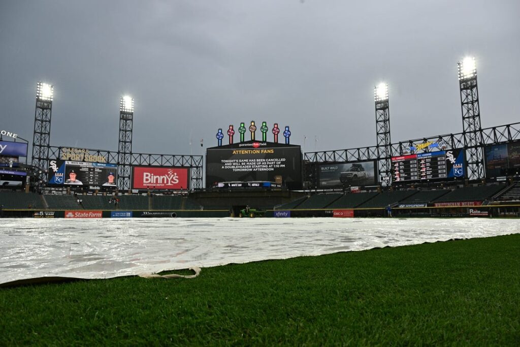 guaranteed rate field weather
