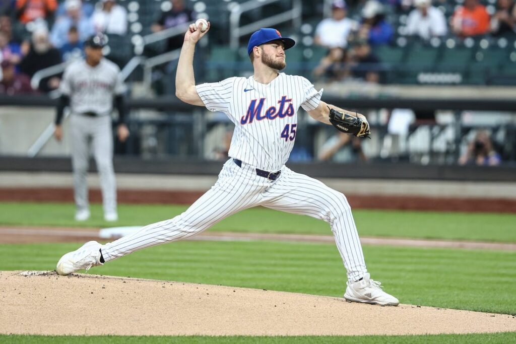 Christian Scott, mets