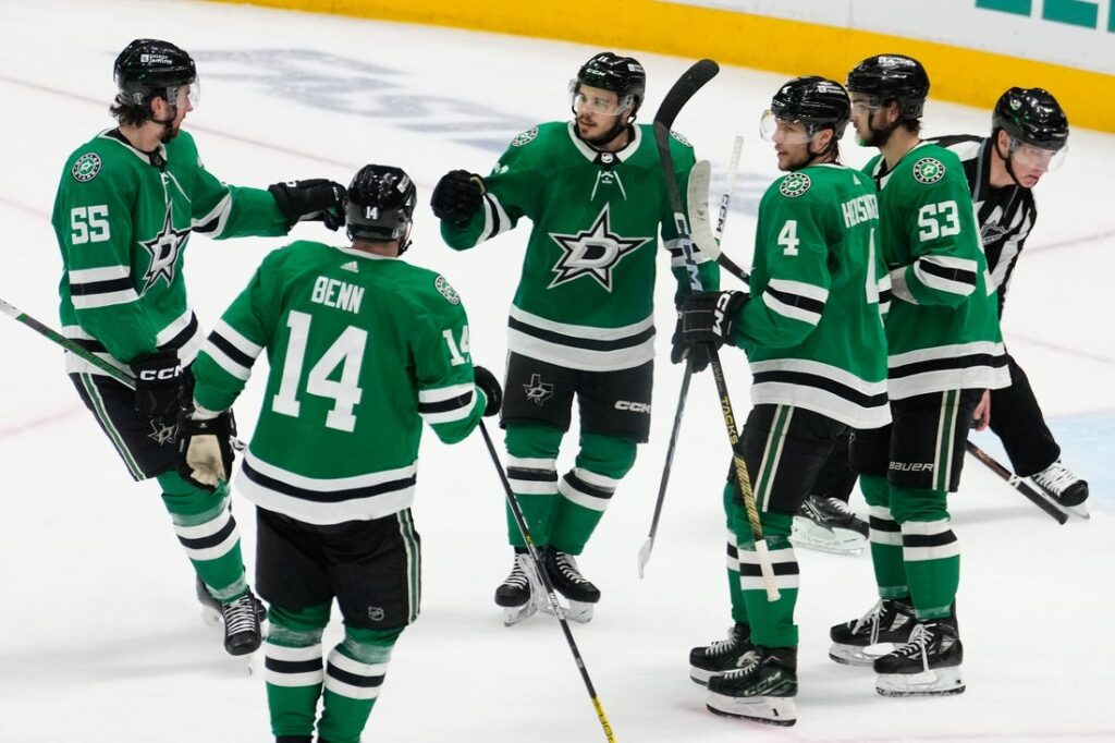 dallas stars celebrate