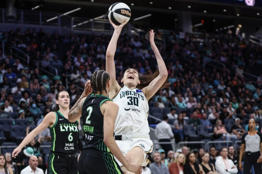 breanna stewart