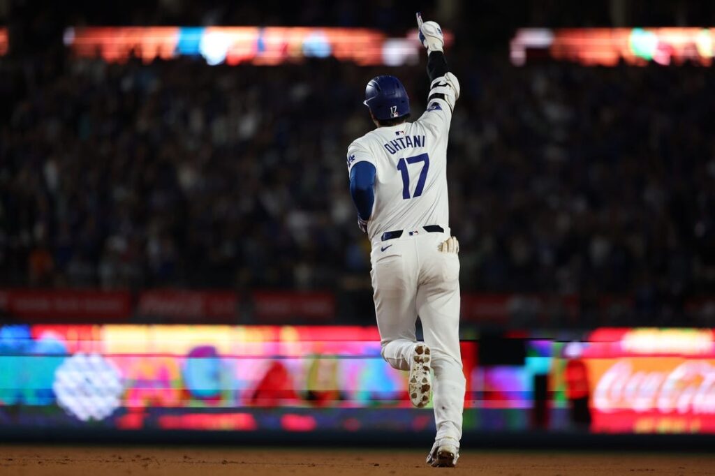 shohei ohtani home run
