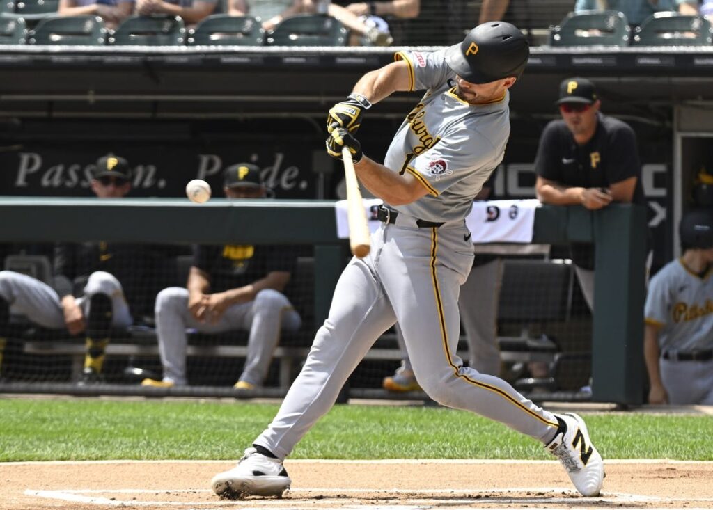 Bryan Reynolds (4 hits, 4 RBIs) leads Pirates past White Sox - Field ...