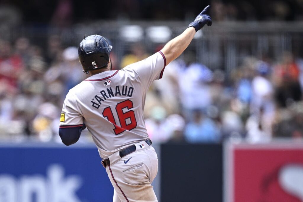 travis d'arnaud