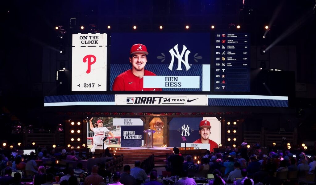 mlb draft