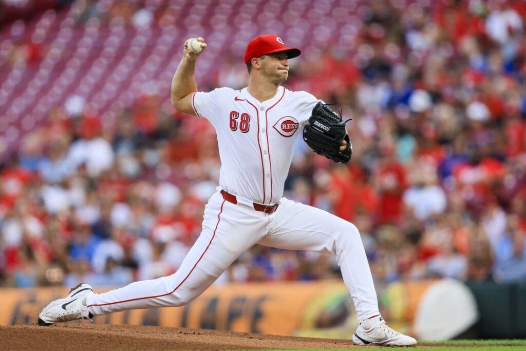 reds, cubs