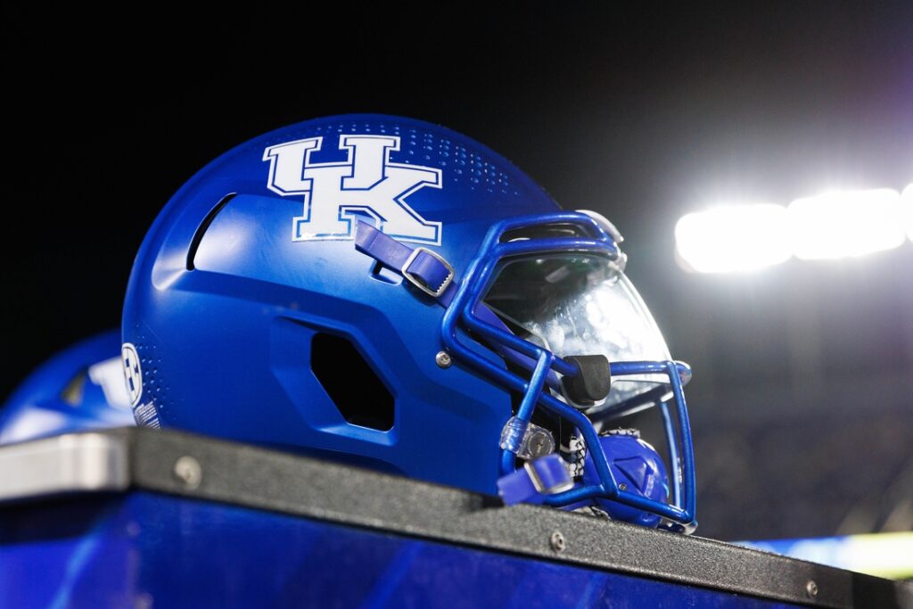 kentucky football helmet