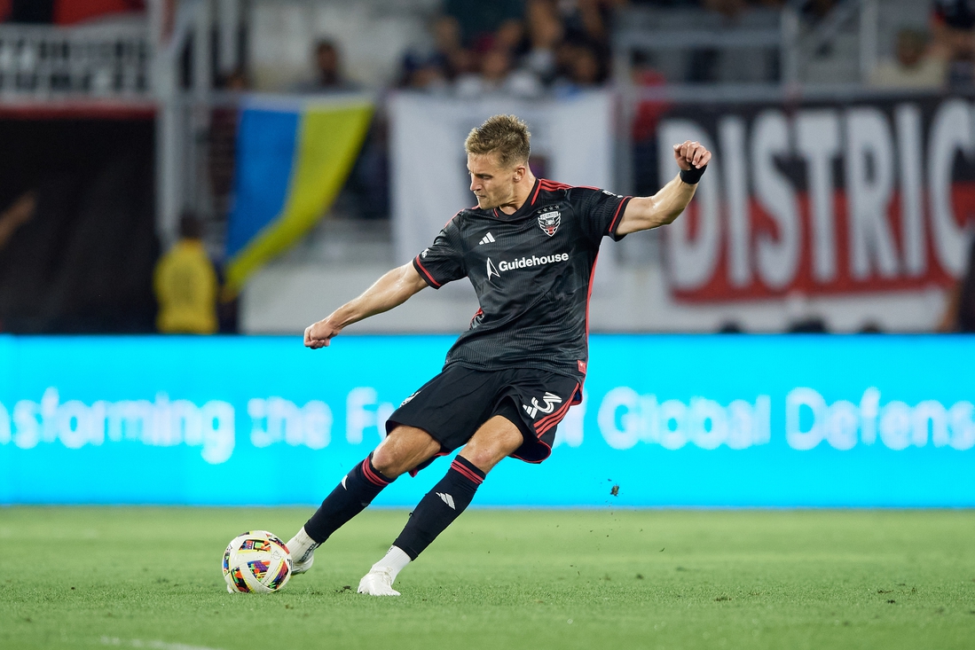 D.C. United extend D Lucas Bartlett through 2027 - Field Level Media -  Professional sports content solutions | FLM