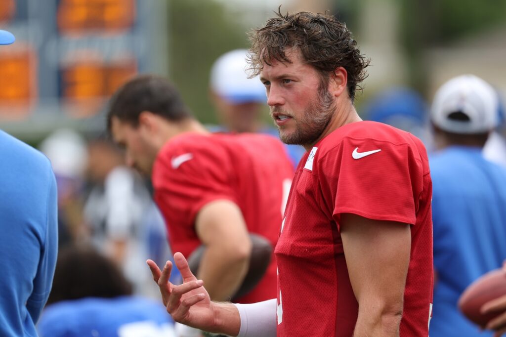 Rams QB Matthew Stafford Has Full Practice With Cut Left Thumb - Field ...