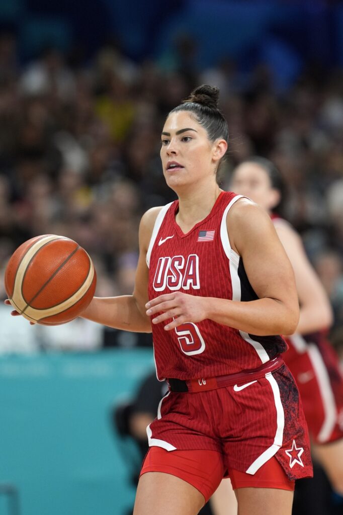 kelsey plum
