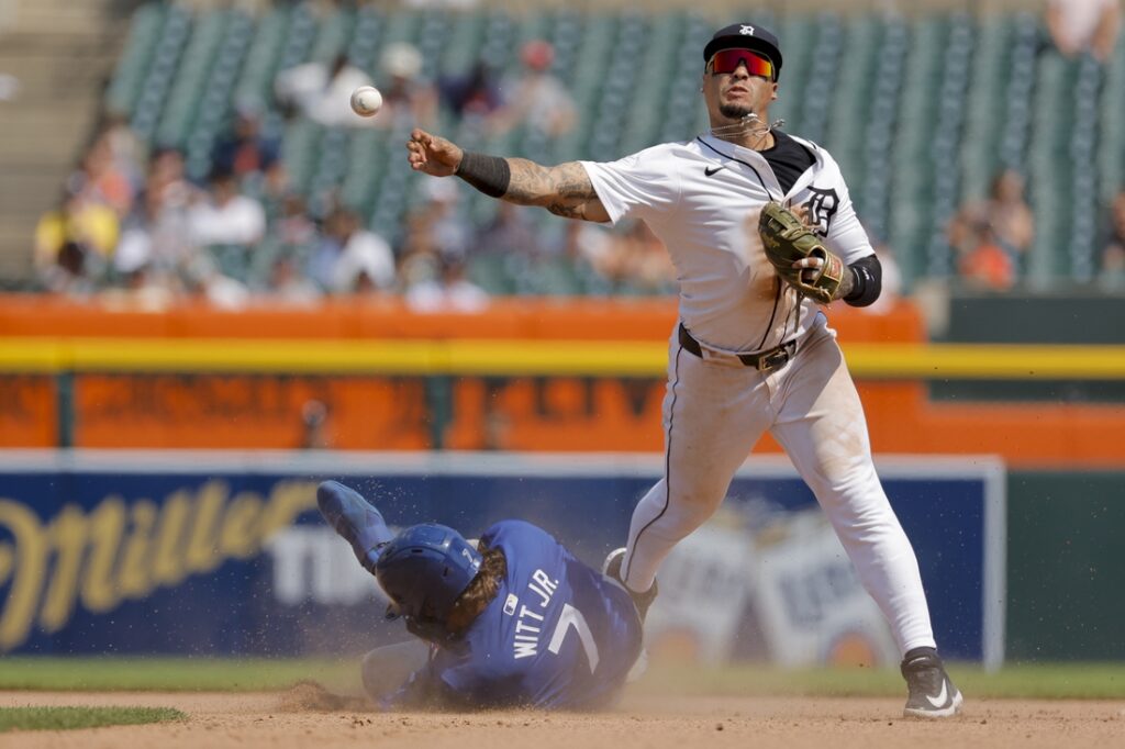 royals tigers
