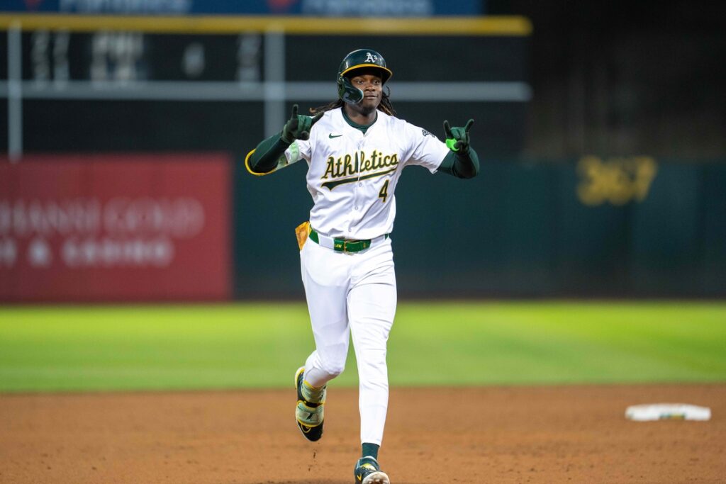 Athletics, White Sox
