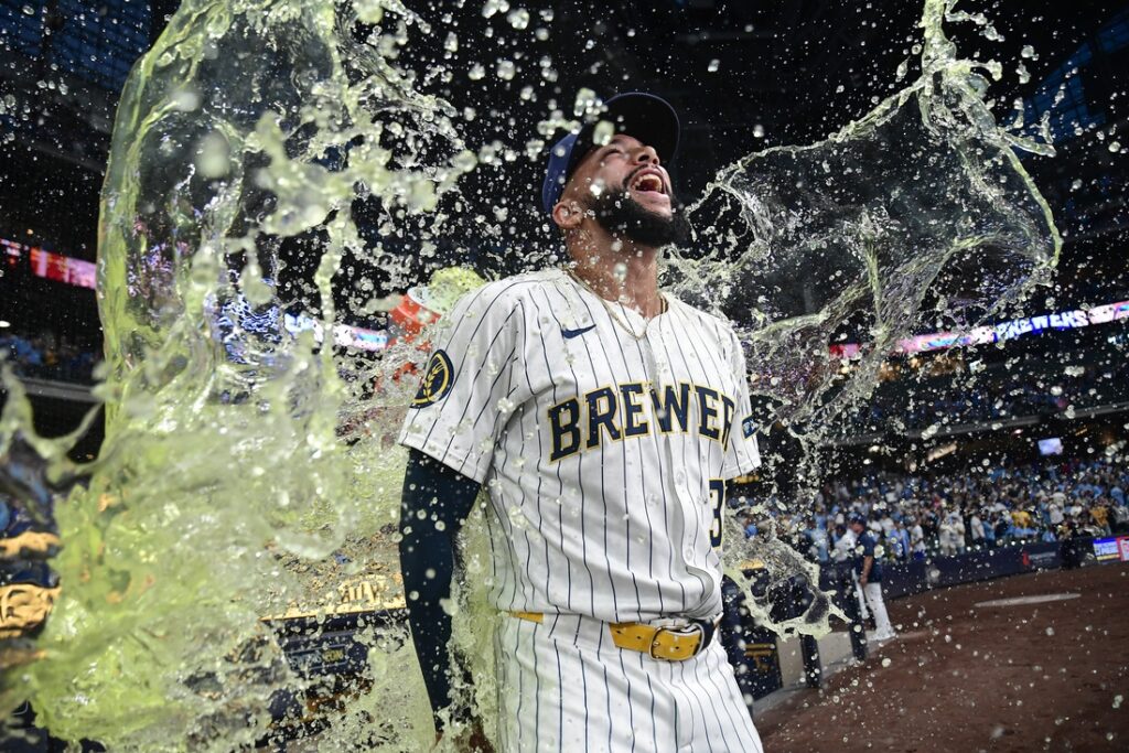 Milwaukee Brewers