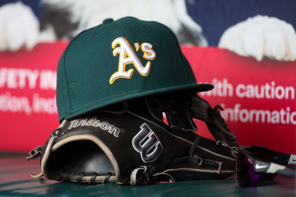 oakland athletics, hat, view