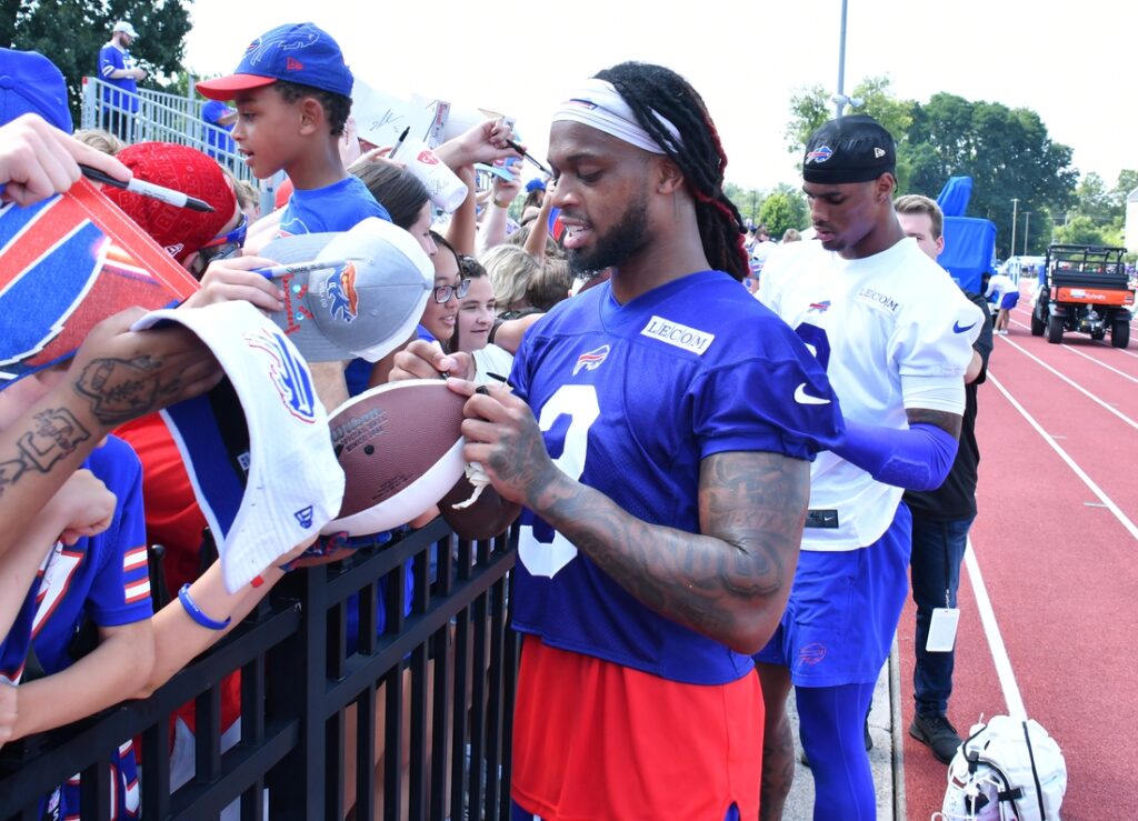 damar hamlin