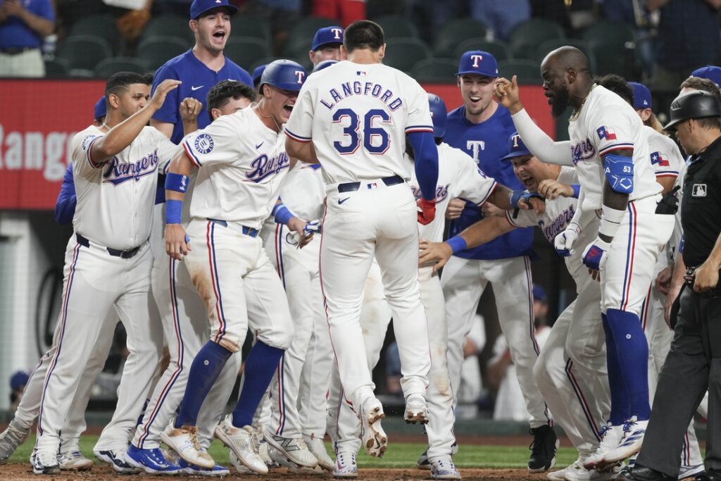 yankees, rangers