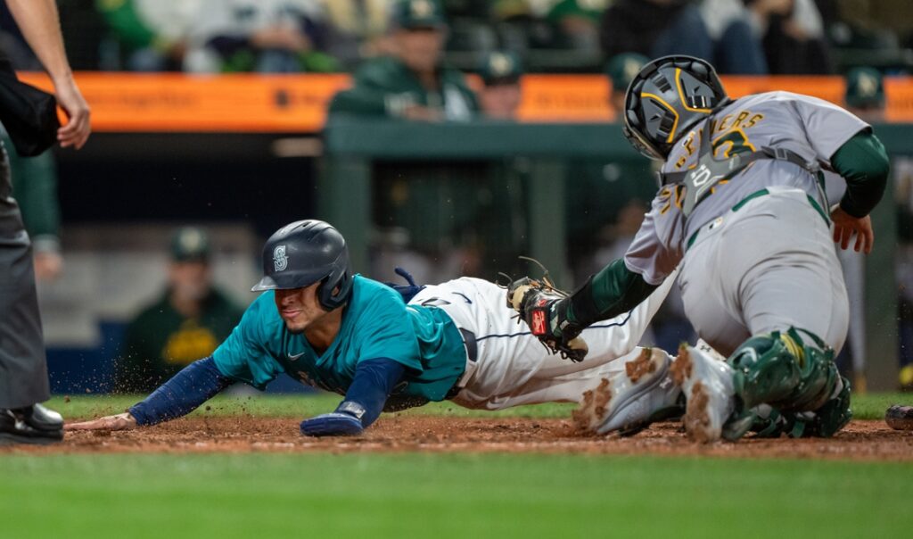 Athletics, Mariners