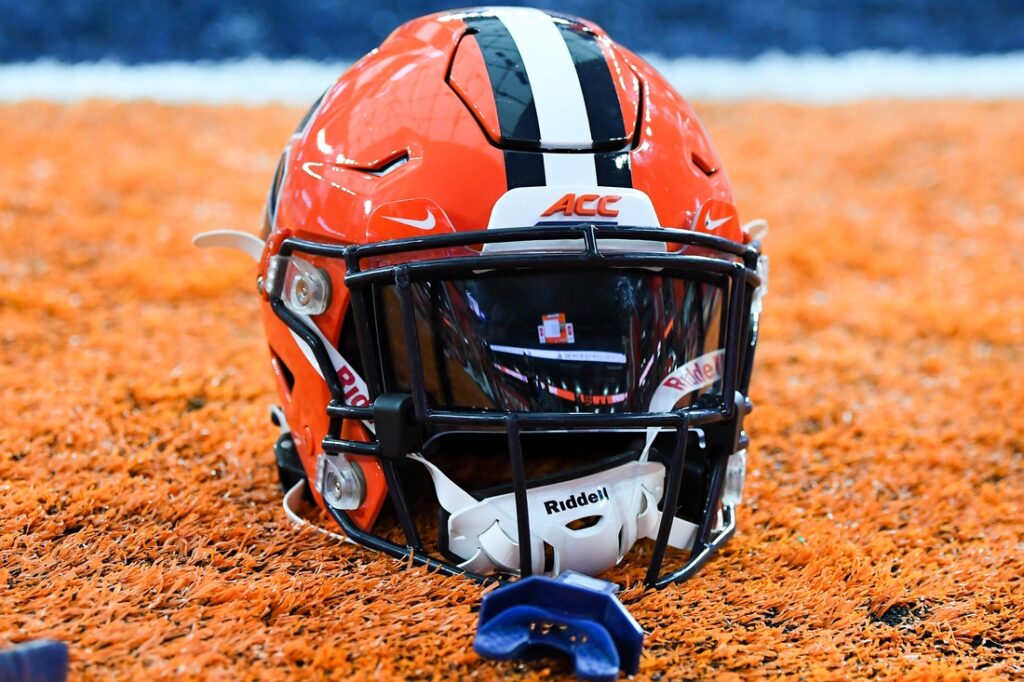 Syracuse, helmet