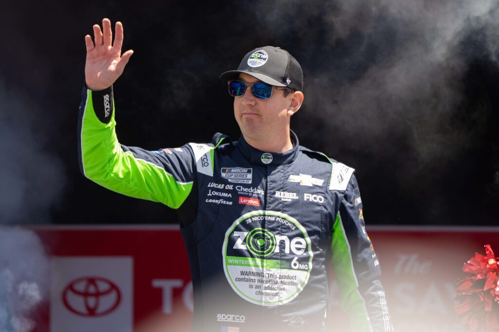 kyle busch nascar waves