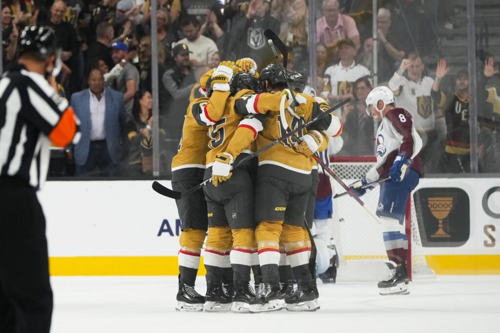 Golden Knights, Avalanche