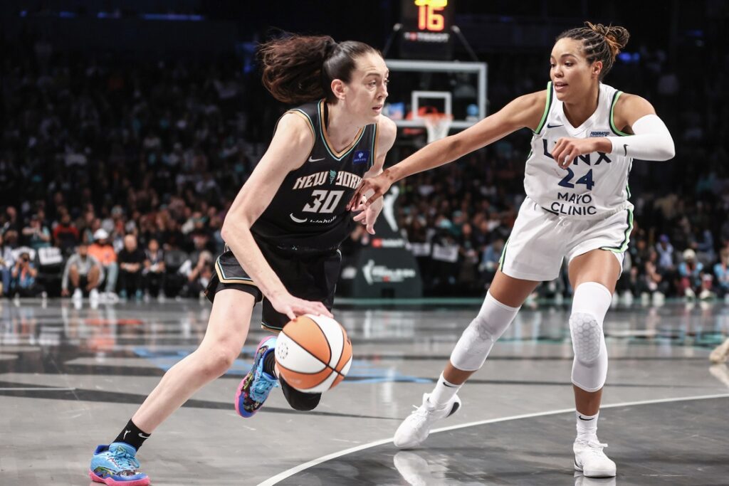 Breanna Stewart and Napheesa Collier